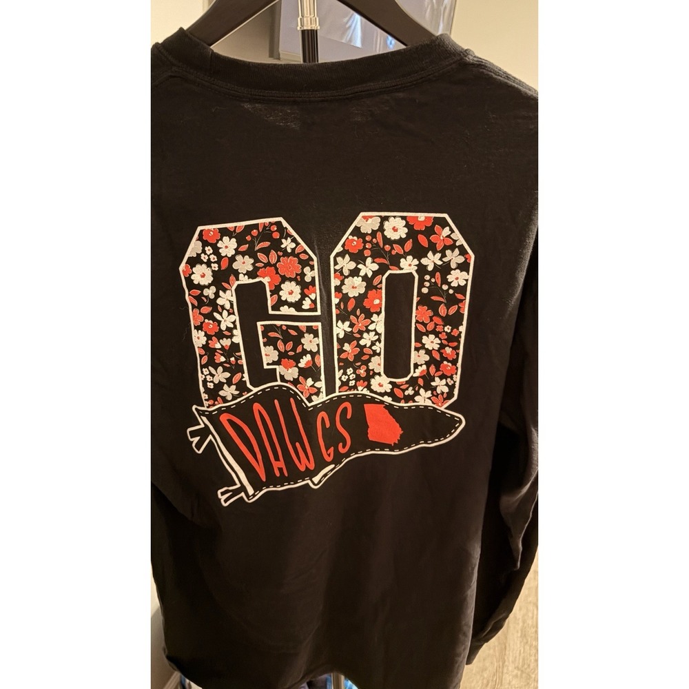 Forever Southern Georgia Bulldogs "Go Dawgs" Comfort Colors L Floral Graphic L/S